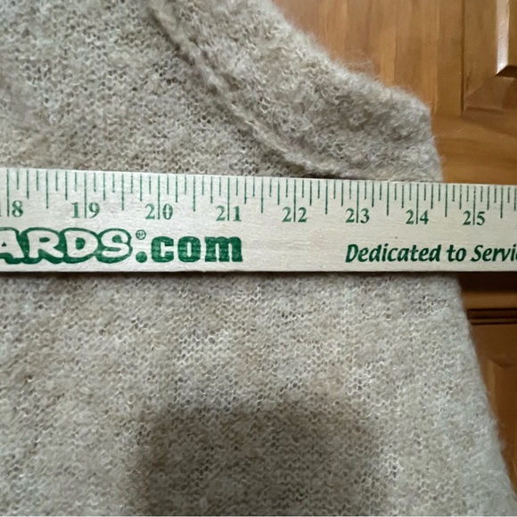 Free People Stand And Deliver Wool Alpaca
Blend Cape Sweater Vest Size Medium - Picture 12 of 12